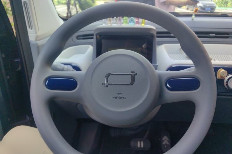 Used Bestune Pony 2024 122km Cute and Fun Horse Steering Wheel