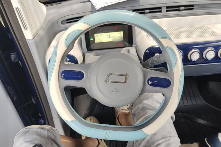 Used Bestune Pony 2024 170km Range Energizing Horse Steering Wheel