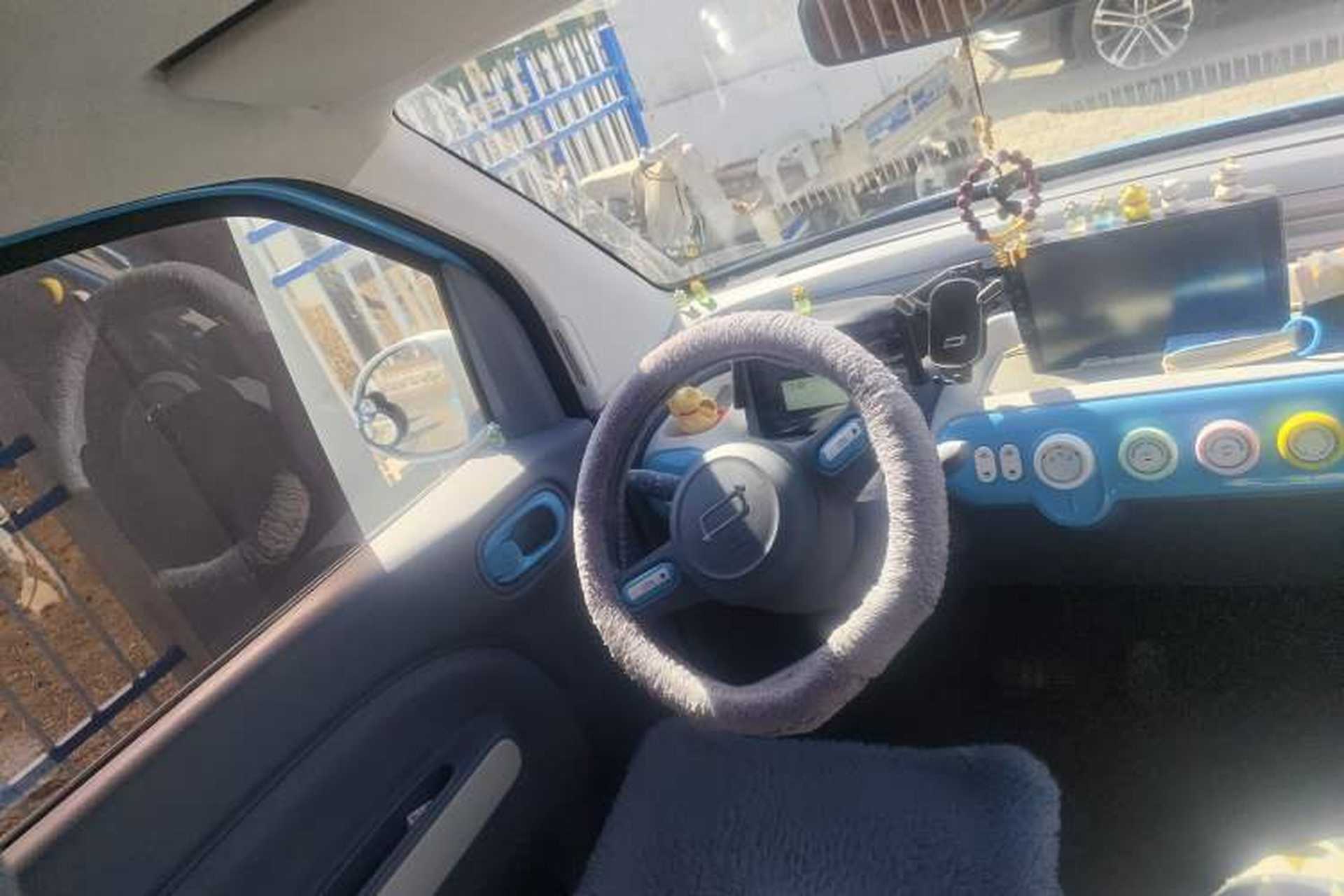 Used Bestune Pony 2024 122km range cute pony Steering Wheel