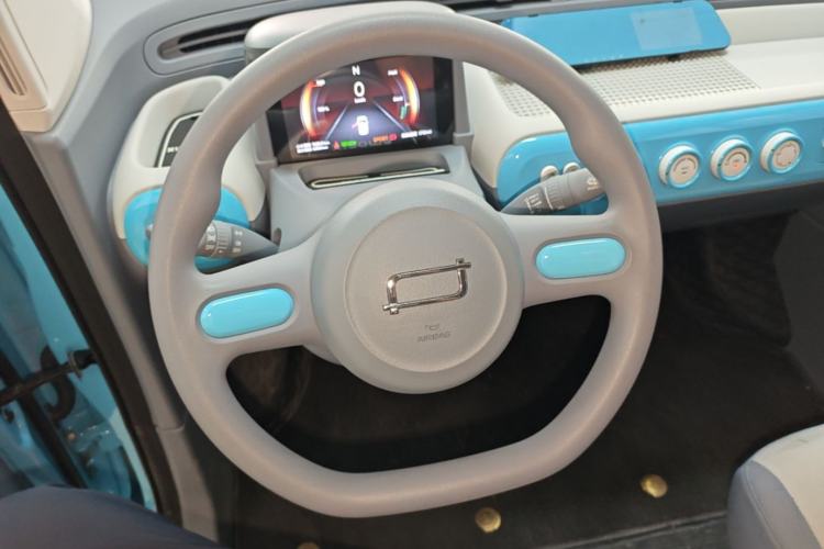 Used Bestune Pony 2024 170km Range Energizing Horse Steering Wheel