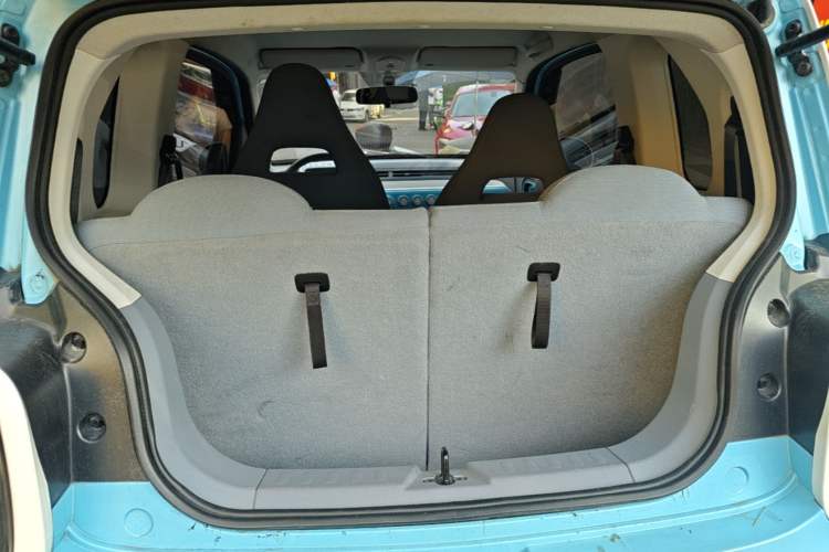 Used Bestune Pony 2024 122km Cute and Fun Horse Trunk