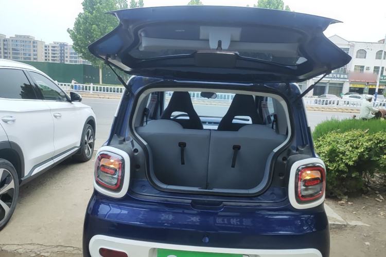 Used Bestune Pony 2024 170km Vitality Horse Trunk