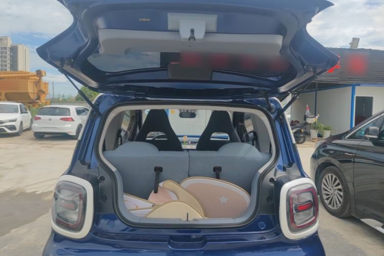 Used Bestune Pony 2024 170km Vitality Horse Trunk