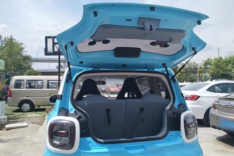 Used Bestune Pony 2024 170km Vitality Horse Trunk