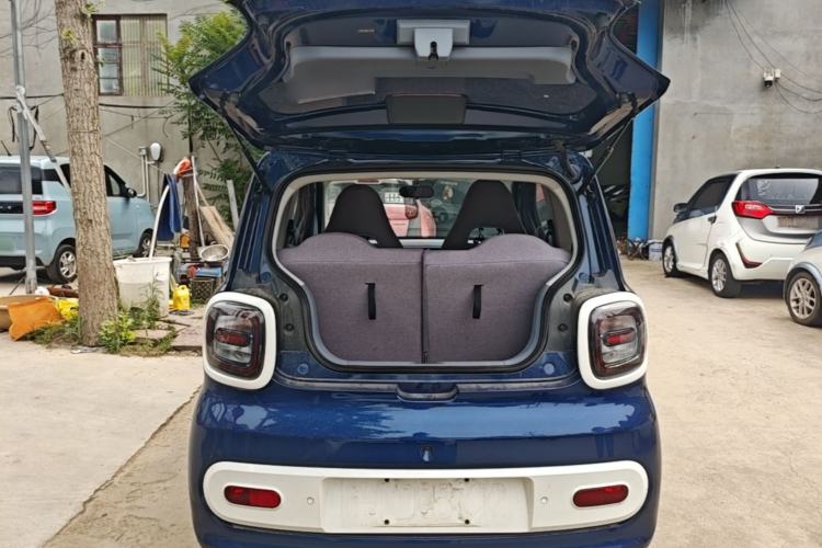 Used Bestune Pony 2024 170km Vitality Horse Trunk