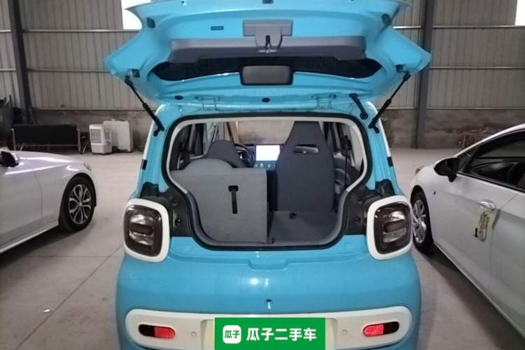 Used Bestune Pony 2024 170km Range Energizing Horse Trunk