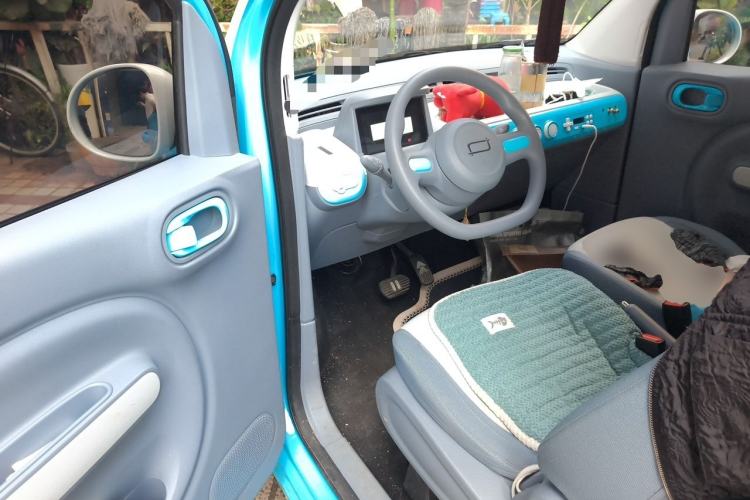 Used Bestune Pony 2024 170km Range Energizing Horse Driver Seat