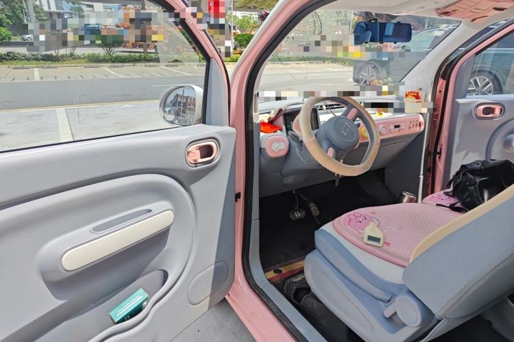 Used Bestune Pony 2024 170km Range Energizing Horse Driver Seat