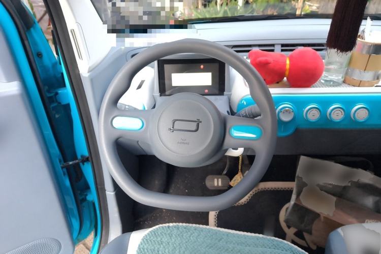 Used Bestune Pony 2024 170km Range Energizing Horse Steering Wheel