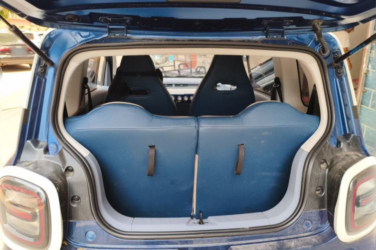 Used Bestune Pony 2024 170km Vitality Horse Trunk