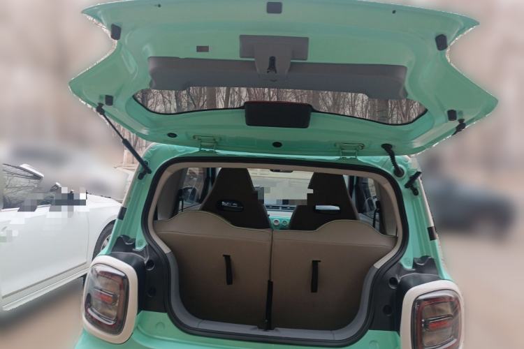Used Bestune Pony 2024 170km Vitality Horse Trunk