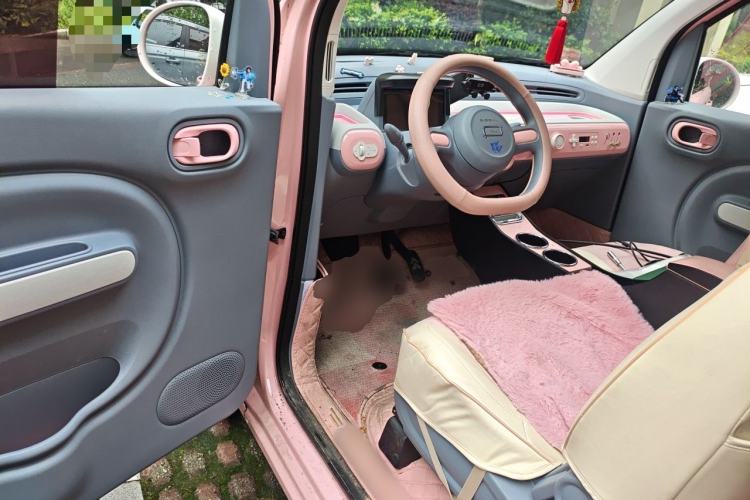Used Bestune Pony 2024 170km Vitality Horse Driver Seat