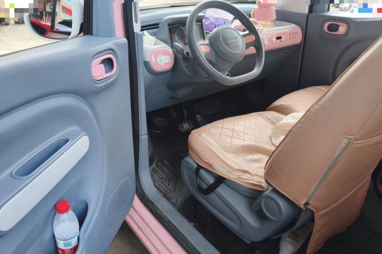 Used Bestune Pony 2024 170km Vitality Horse Driver Seat