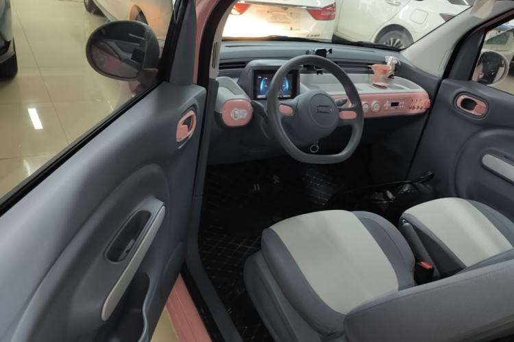 Used Bestune Pony 2024 170km Vitality Horse Driver Seat