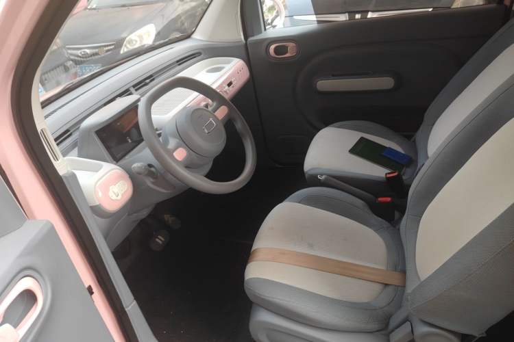 Used Bestune Pony 2024 170km Range Energizing Horse Driver Seat
