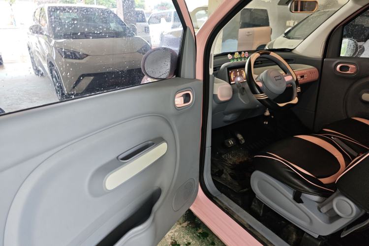 Used Bestune Pony 2024 170km Vitality Horse Driver Seat