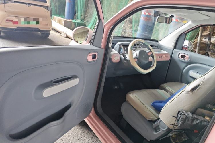 Used Bestune Pony 2024 170km Vitality Horse Driver Seat