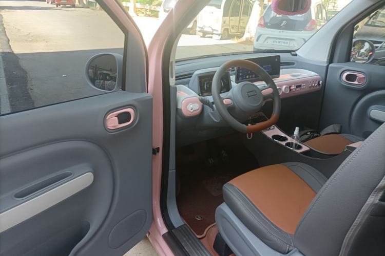 Used Bestune Pony 2024 170km Vitality Horse Driver Seat