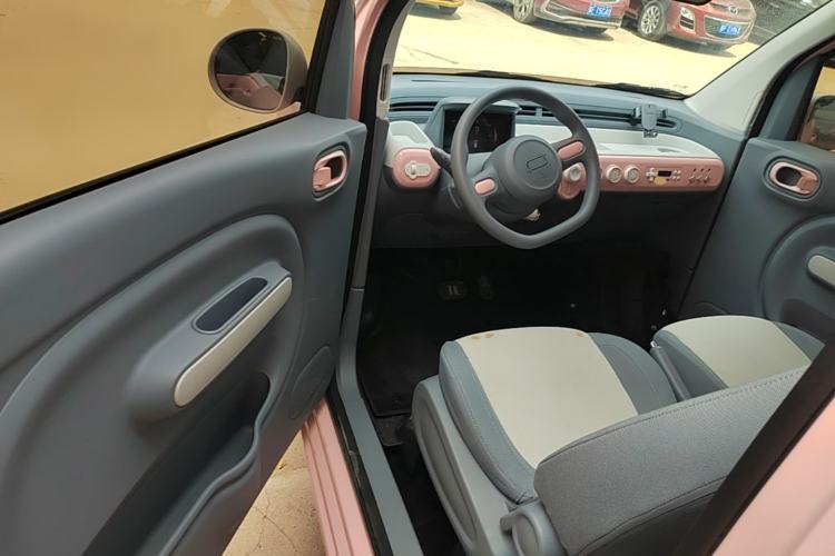 Used Bestune Pony 2024 170km Vitality Horse Driver Seat