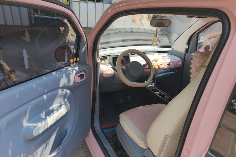 Used Bestune Pony 2024 170km Range Energizing Horse Driver Seat