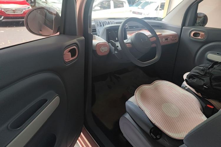 Used Bestune Pony 2024 170km Vitality Horse Driver Seat
