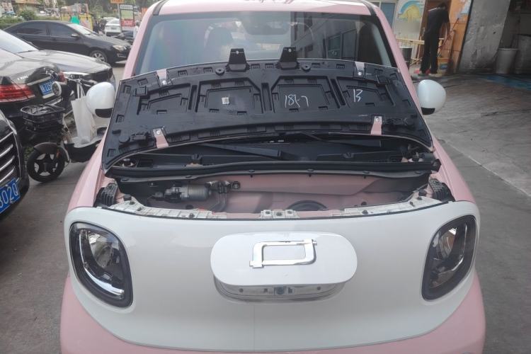 Used Bestune Pony 2024 170km Range Energizing Horse Engine Bay