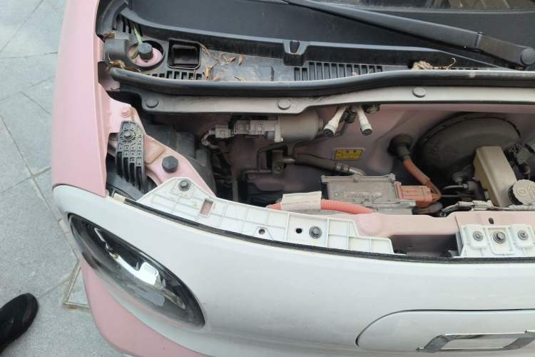 Used Bestune Pony 2024 170km Vitality Horse Engine Bay Right