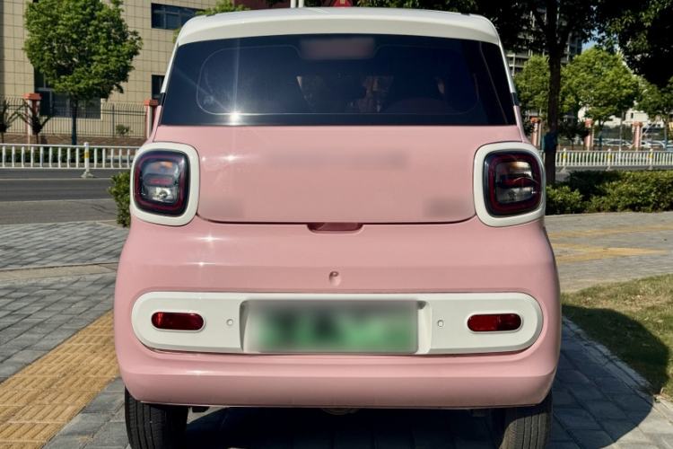 Used Bestune Pony 2024 170km Range Energizing Horse Exterior 2