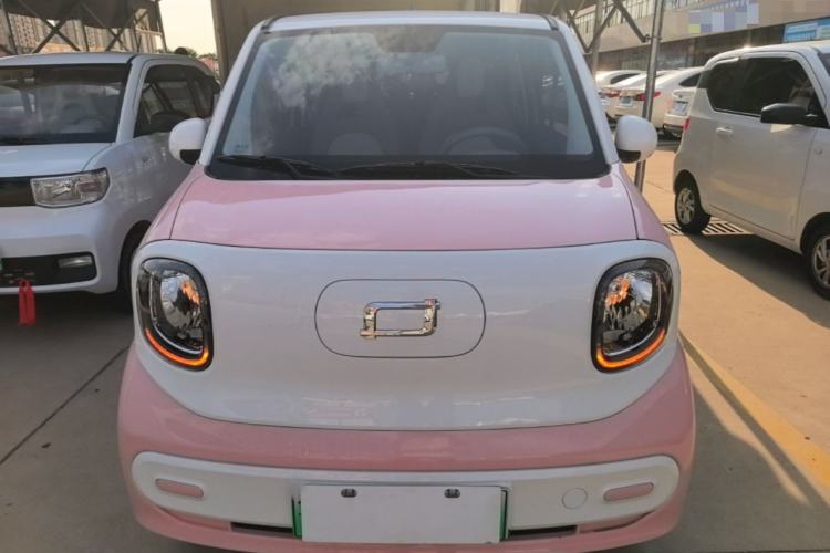 Used Bestune Pony 2024 170km Range Energizing Horse Front