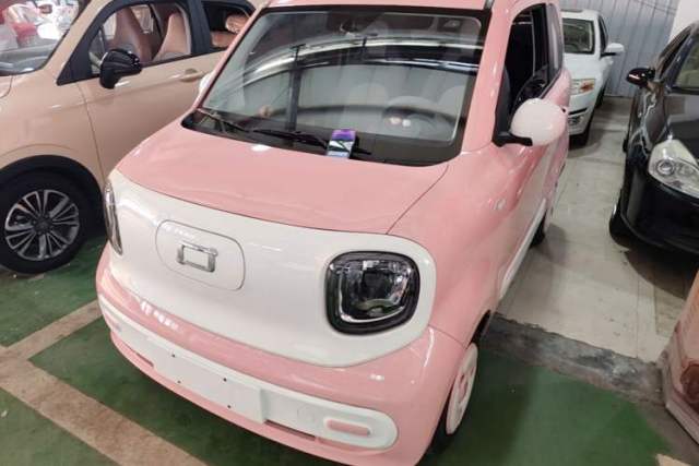 Used Bestune Pony 2024 170km Range Energizing Horse