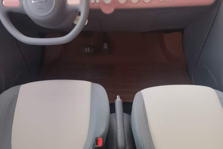 Used Bestune Pony 2024 170km Vitality Horse Gear Lever