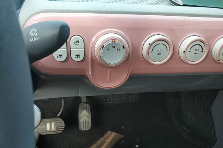 Used Bestune Pony 2024 170km Vitality Horse Gear Lever