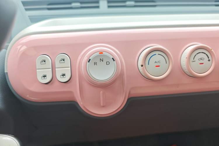 Used Bestune Pony 2024 170km Vitality Horse Gear Lever