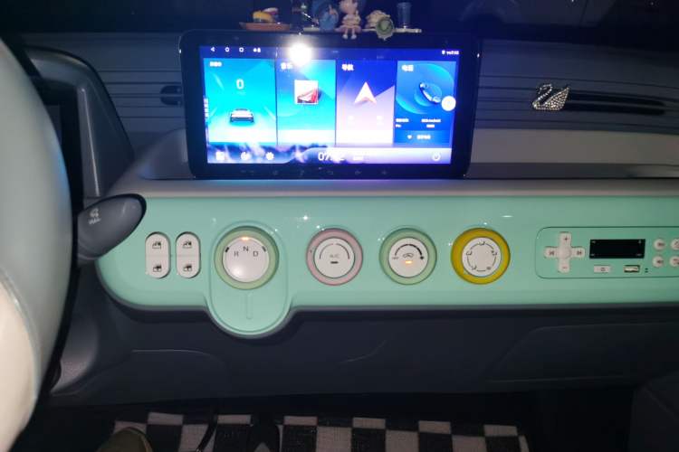 Used Bestune Pony 2024 170km Vitality Horse Audio And AC Panel
