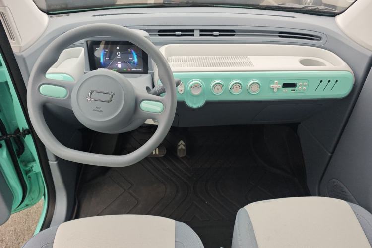 Used Bestune Pony 2024 170km Vitality Horse Center Console