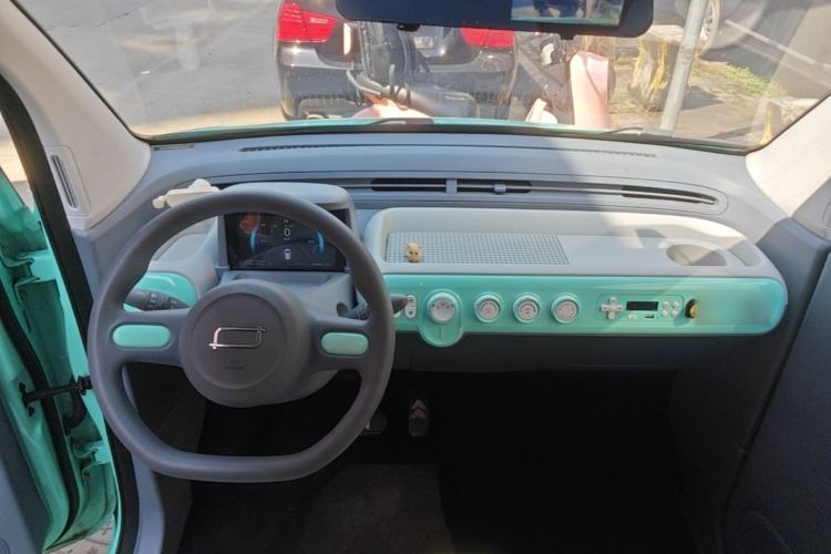 Used Bestune Pony 2024 170km Vitality Horse Center Console