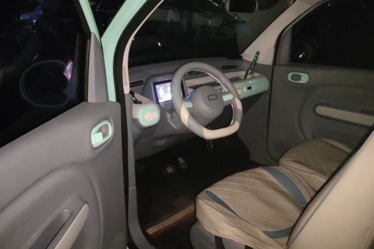 Used Bestune Pony 2024 170km Range Energizing Horse Driver Seat