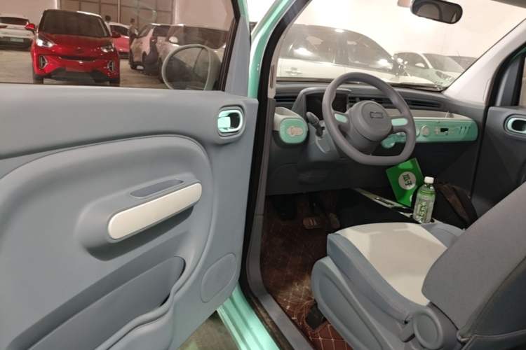 Used Bestune Pony 2024 170km Vitality Horse Driver Seat