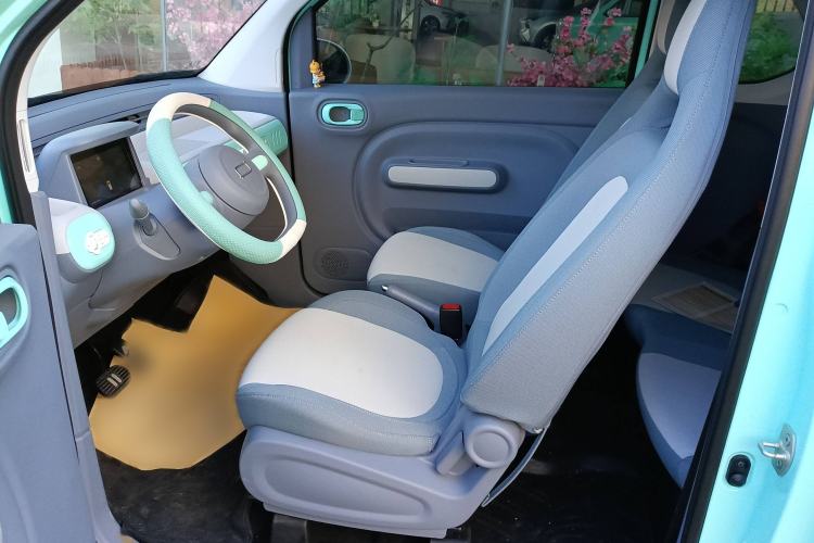 Used Bestune Pony 2024 170km Vitality Horse Interior 1