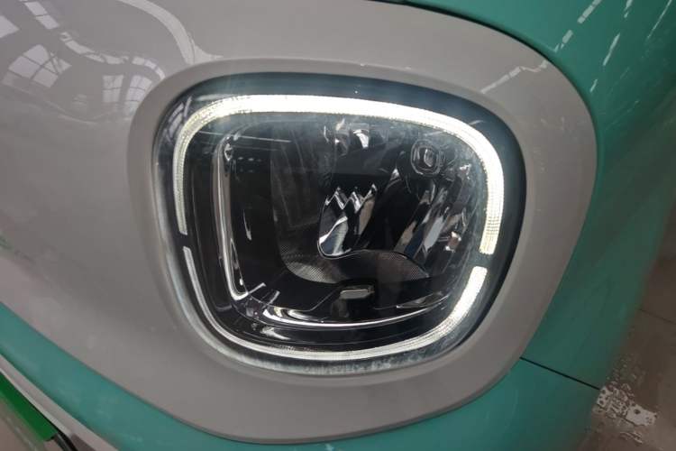 Used Bestune Pony 2024 170km Vitality Horse Left Front Headlight