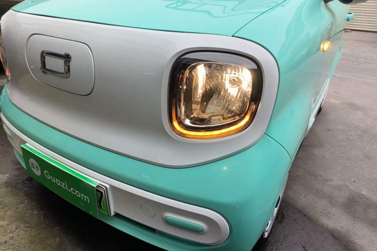 Used Bestune Pony 2024 122km range cute pony Left Front Headlight