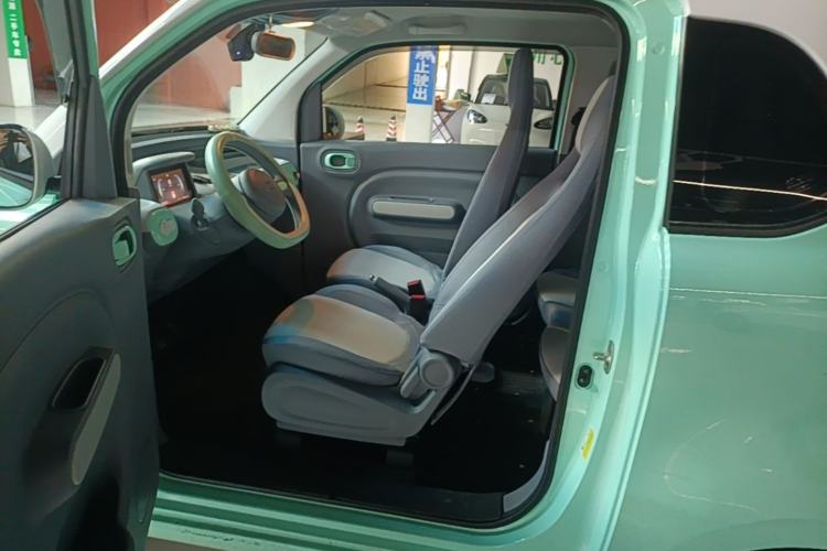 Used Bestune Pony 2024 170km Vitality Horse Left Front Seat