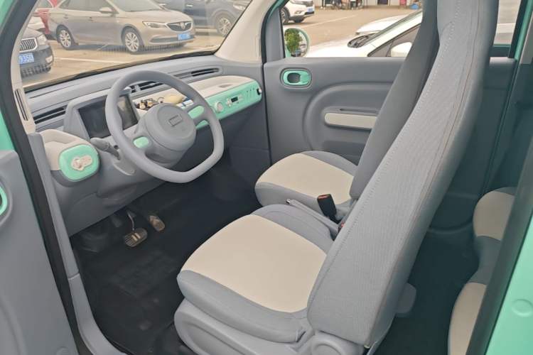 Used Bestune Pony 2024 170km Vitality Horse Left Front Seat