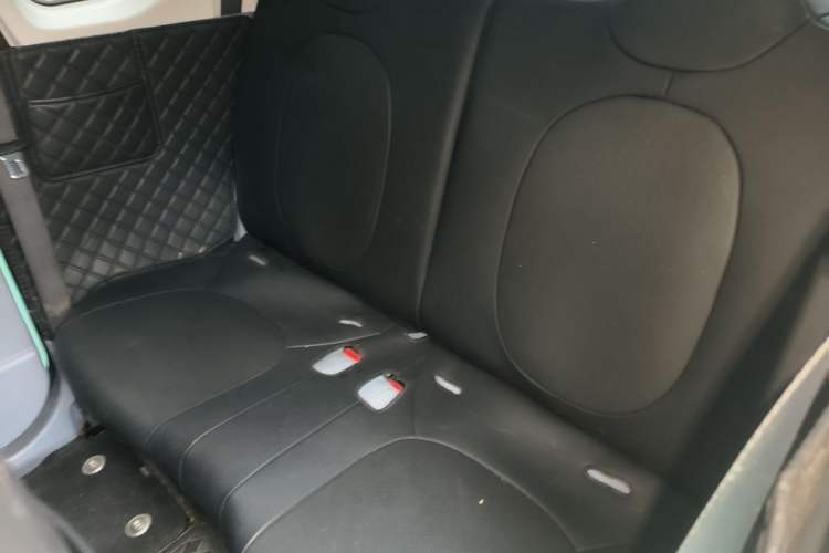 Used Bestune Pony 2024 122km range cute pony Left Rear Seat