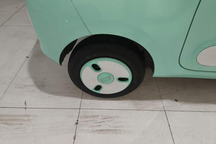 Used Bestune Pony 2024 170km Vitality Horse Right Rear Wheel Hub