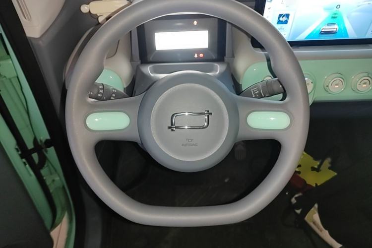Used Bestune Pony 2024 170km Range Energizing Horse Steering Wheel