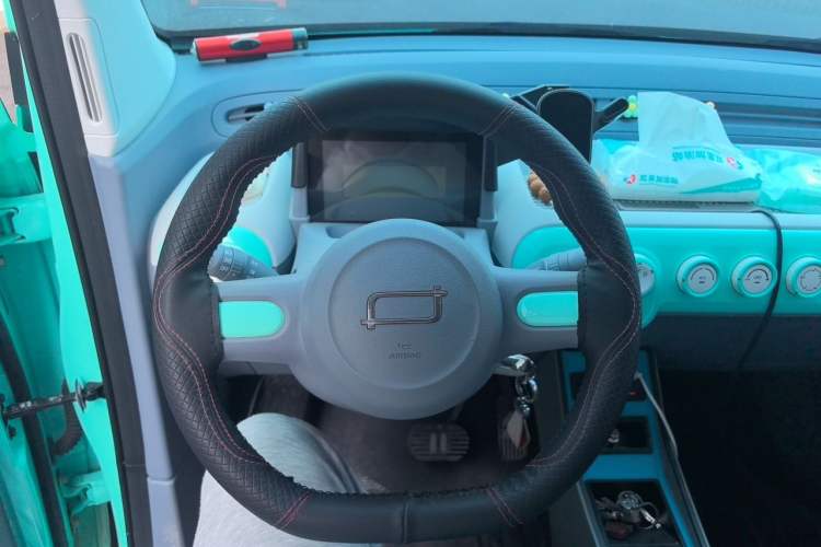 Used Bestune Pony 2024 170km Range Energizing Horse Steering Wheel