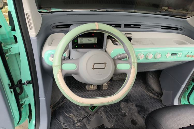 Used Bestune Pony 2024 122km range cute pony Steering Wheel