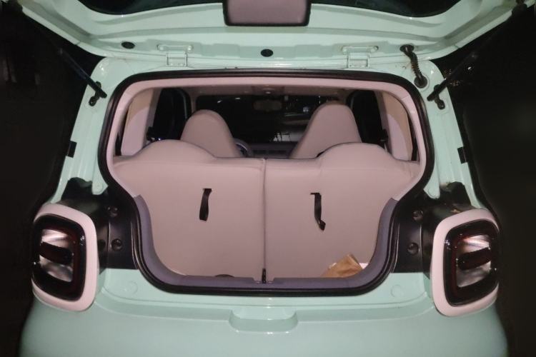 Used Bestune Pony 2024 170km Range Energizing Horse Trunk