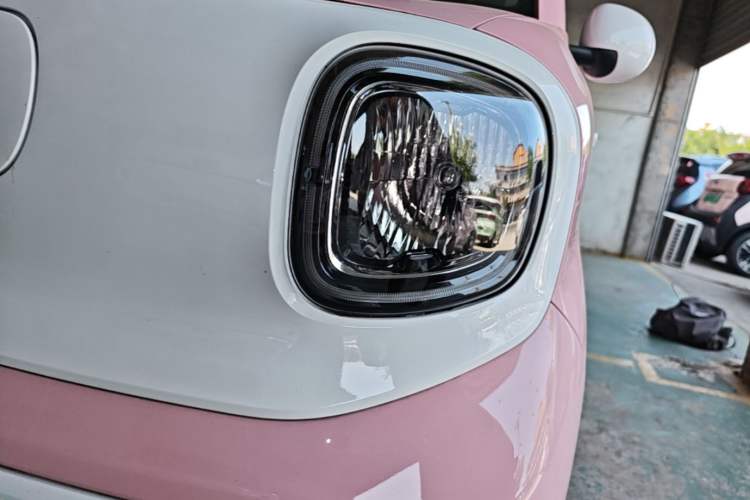 Used Bestune Pony 2024 170km Vitality Horse Left Front Headlight